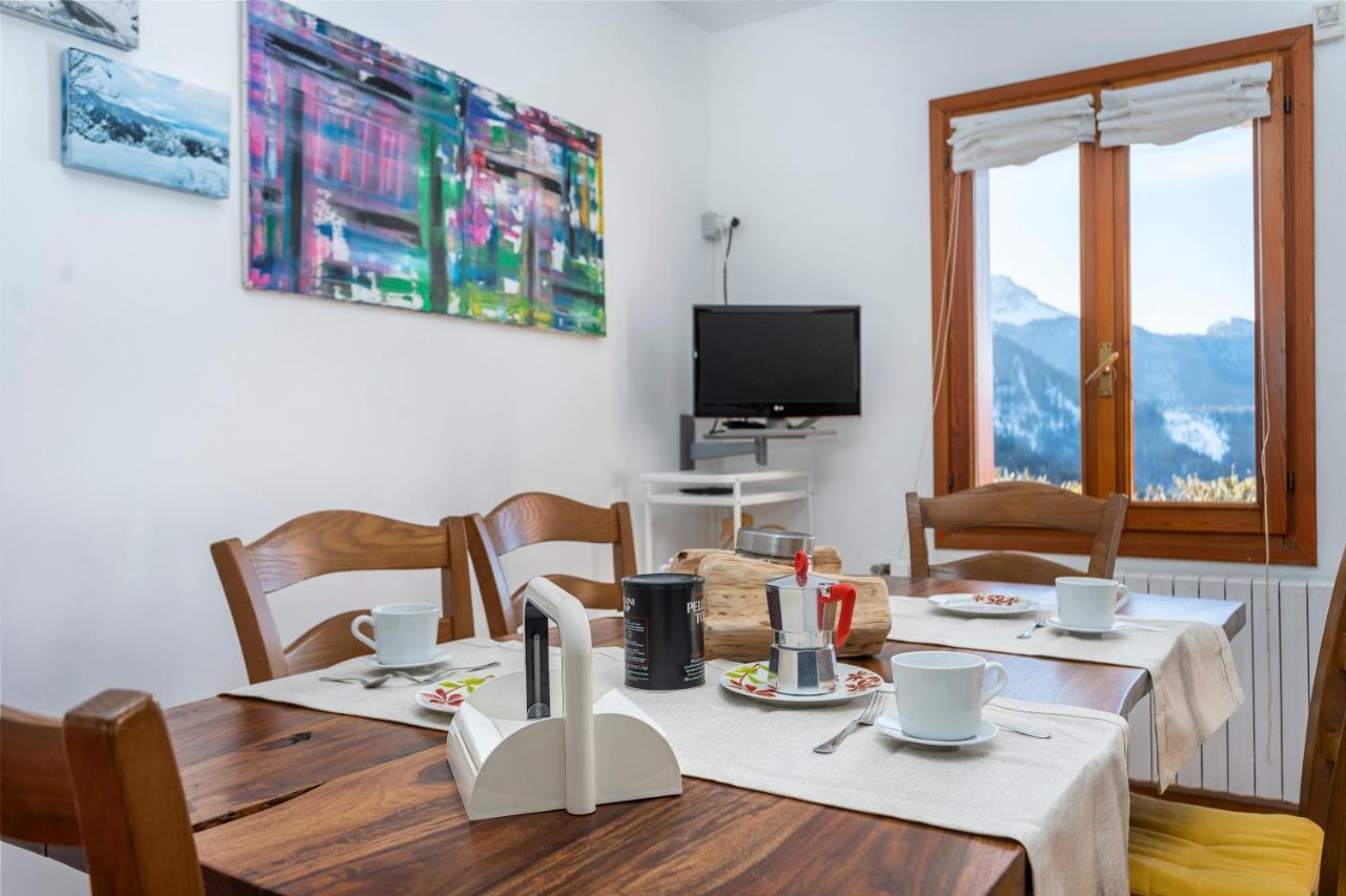 Ligosullo Panoramic House Carnia - Mountain View Apt With Parking And Terracesヴィラ エクステリア 写真
